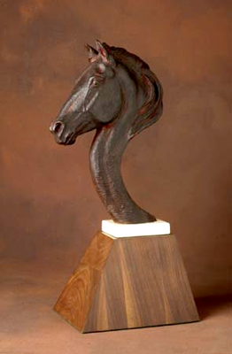 justo a caballo
